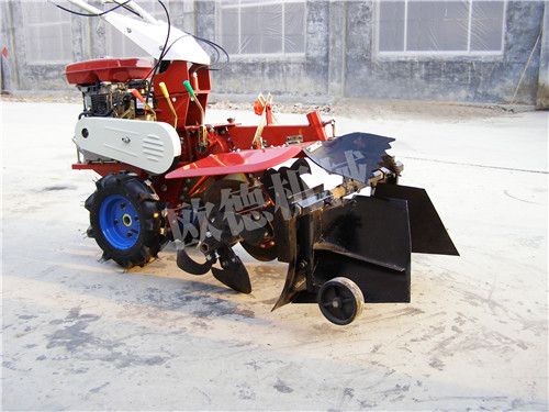 紅薯起壟機(jī)